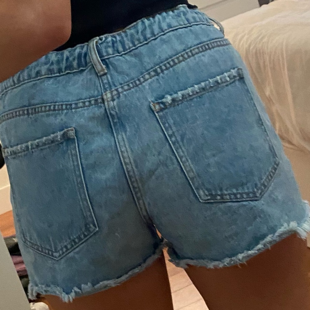 Forever 21 Jean Shorts - Picture 2 of 3